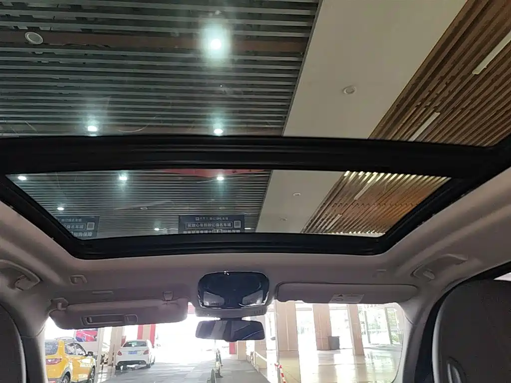 BMW iX3 2022 Innovation Leader фото 18