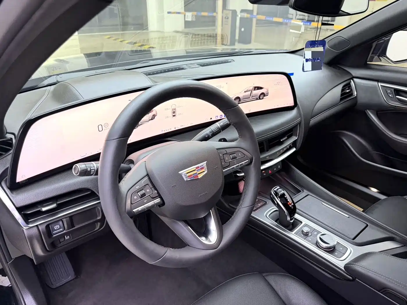 Cadillac CT5 2024 28T Luxury Model Pro фото 7