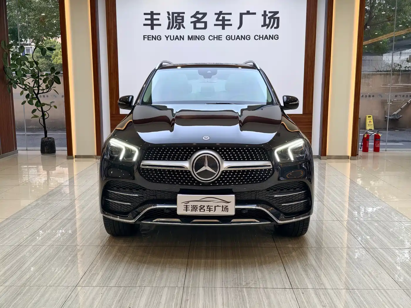 Mercedes-Benz GLE 2020 Facelift GLE 350 4MATIC Fashion фото 2