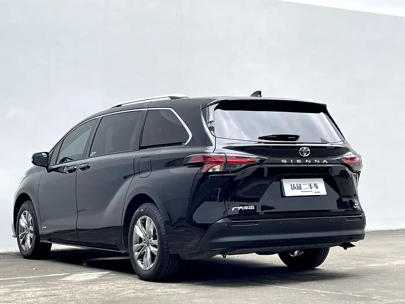 Toyota Sienna 2024 2.5L Hybrid Comfort Edition фото 36