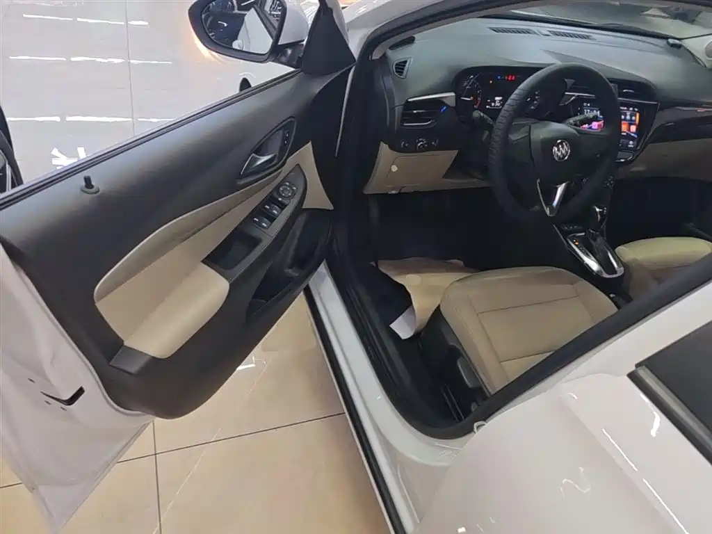 Buick Excelle 2020 15N CVT Elite фото 16