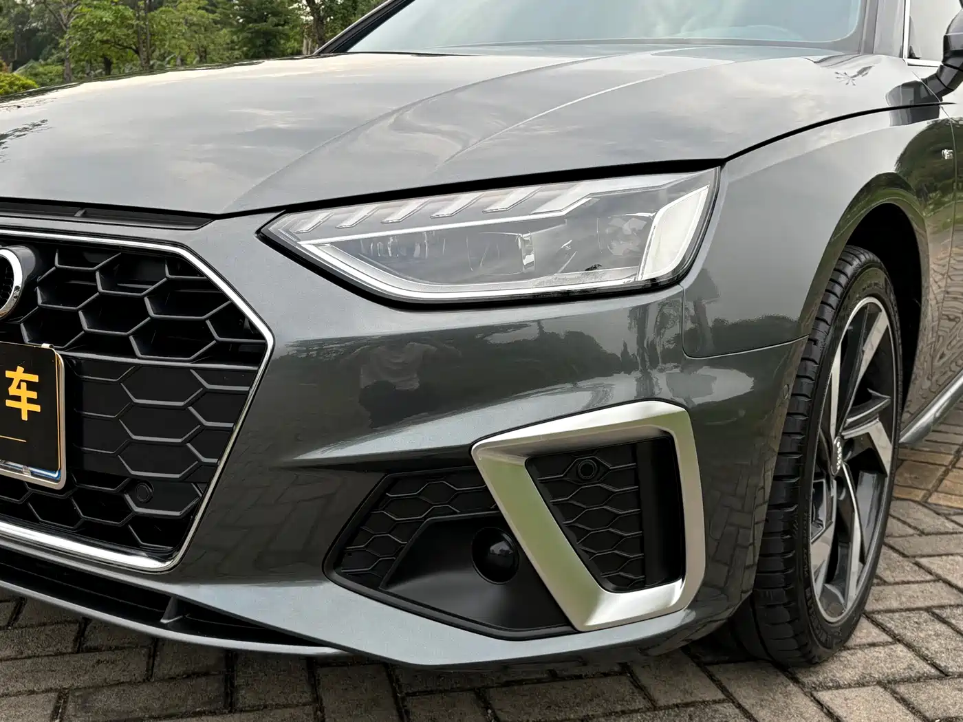 Audi A4L 2021 40 TFSI Premium Life Edition фото 18