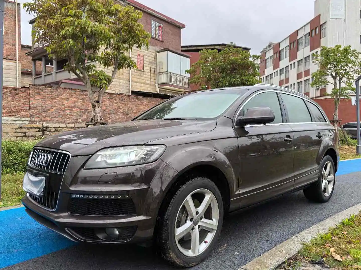 Фото 2 - Audi Q7