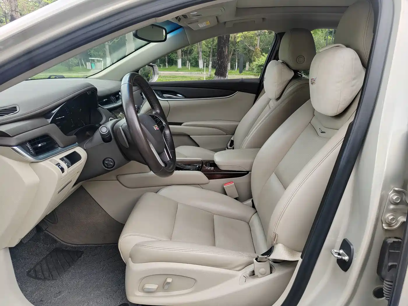 Cadillac XTS 2017 28T Technology фото 4