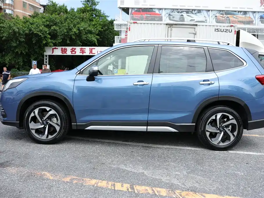 Subaru Forester 2024 2.5i AWD Flagship EyeSight фото 7