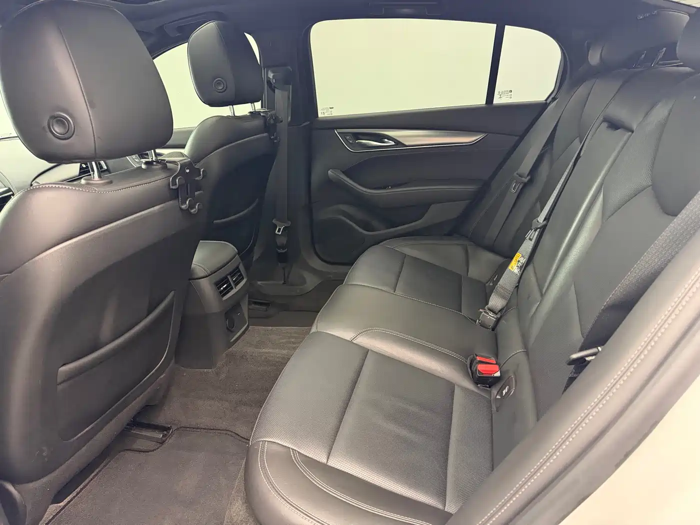 Cadillac CT5 2023 28T Luxury Style (Standard Edition) фото 10