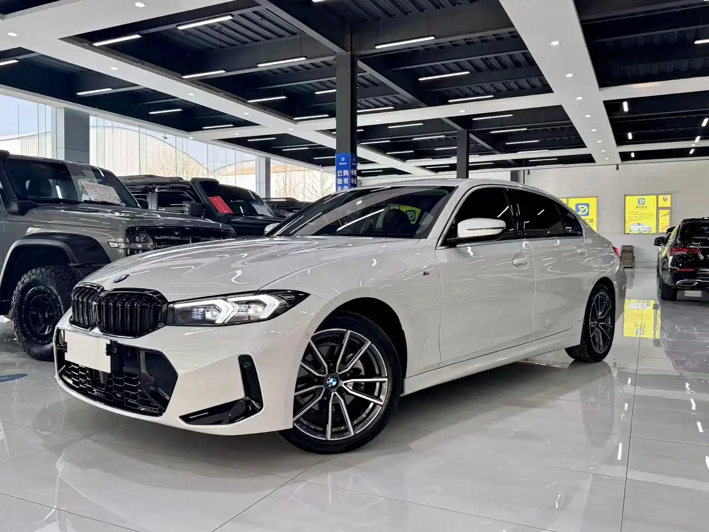 BMW 3-SERIES 2025