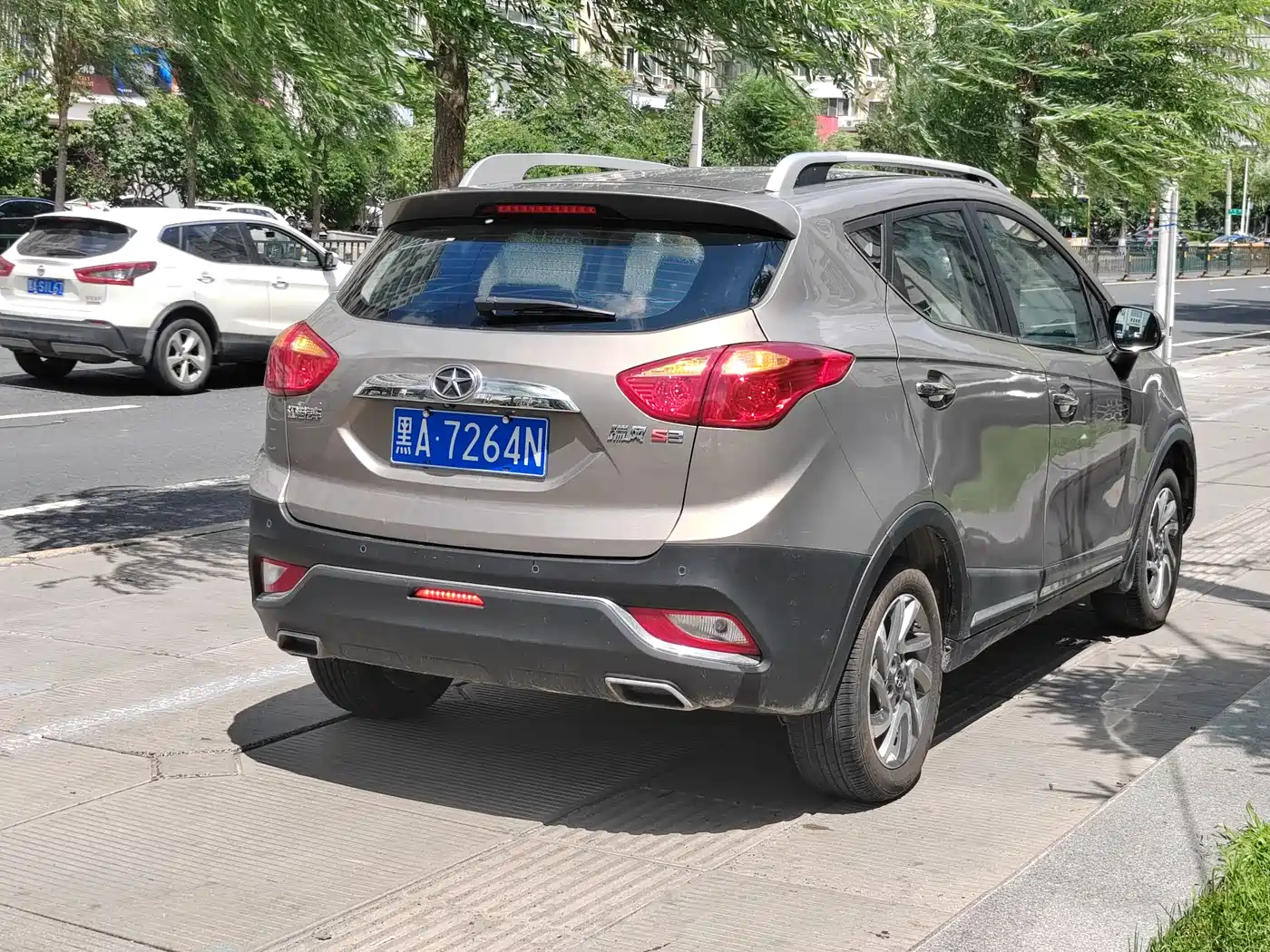 JAC Motors Refine S3 2016 2016 1.5L Manual Luxury Smart