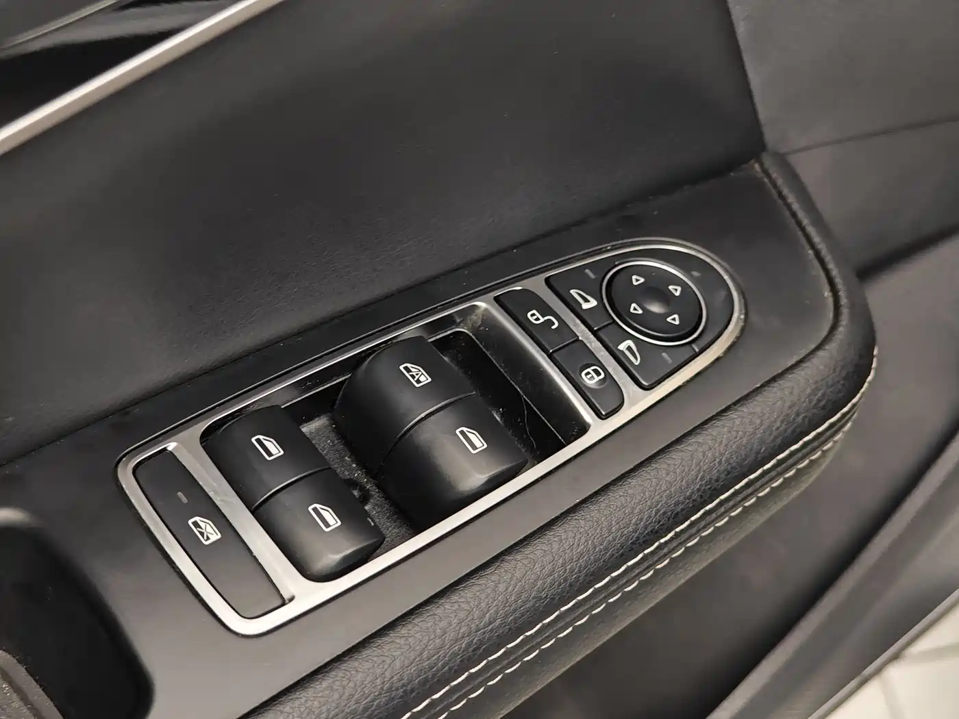 BYD Song MAX 2018 1.5T Automatic Smart Connected Premium 6-Seater фото 9