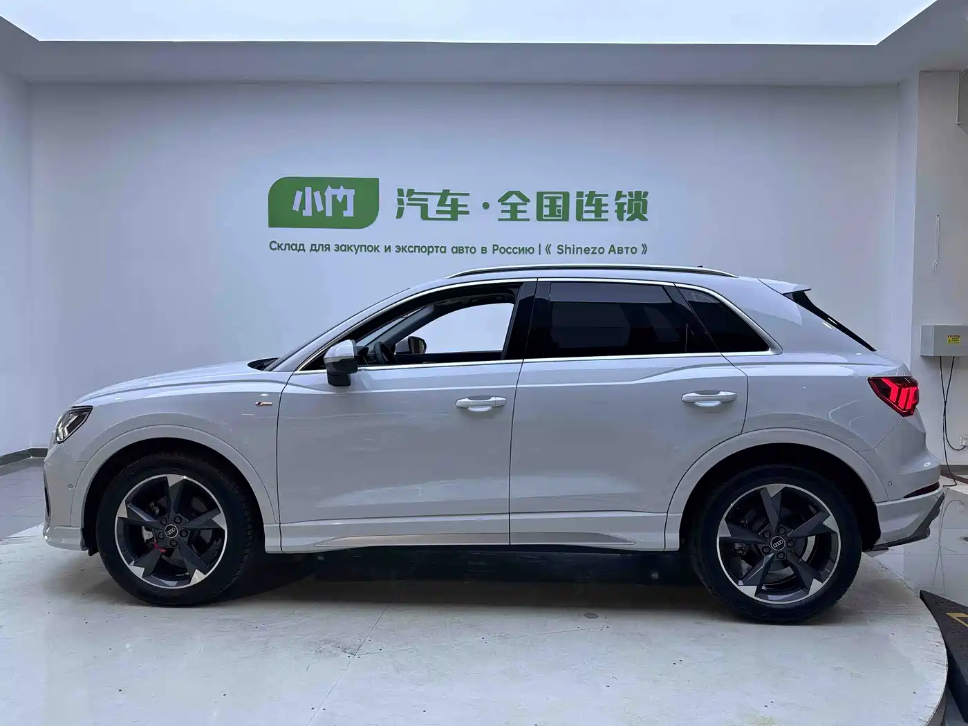 Audi Q3 2023 35 TFSI Fashion Dynamic (1.4T) фото 6