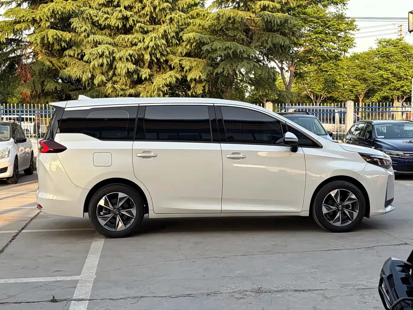 GAC TRUMPCHI TRUMPCHI M6
