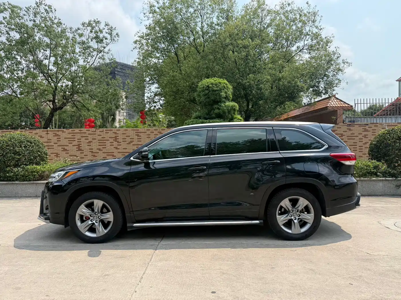 Toyota Highlander 2018 2.0T 4WD Luxury 7-seater China VI фото 4