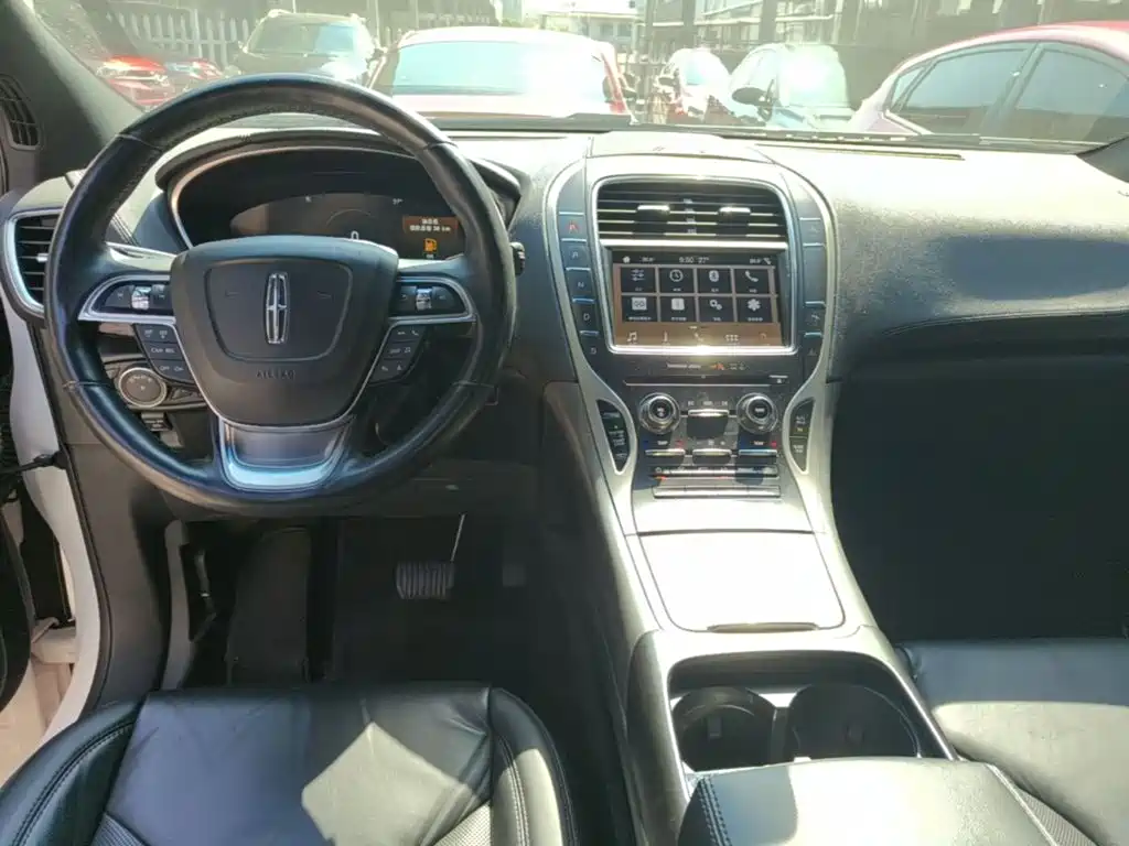 Lincoln Nautilus (Import) 2019 2019 2.0T 2WD Premium Edition China VI