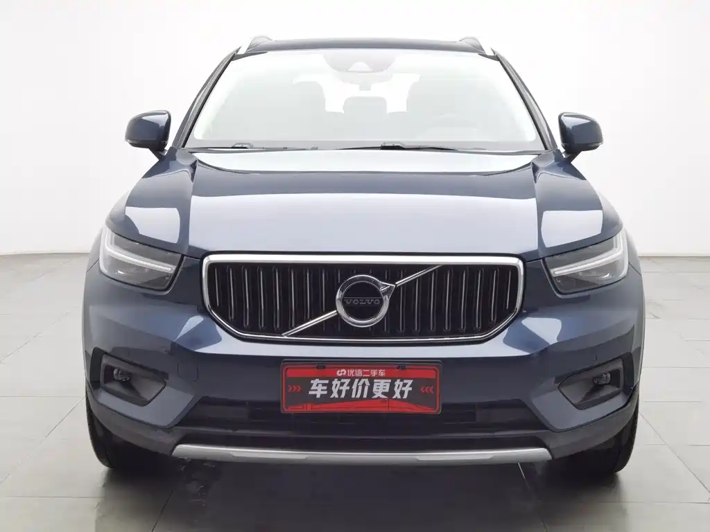 Volvo XC40 2020 2021 T4 AWD Smart Luxury Edition