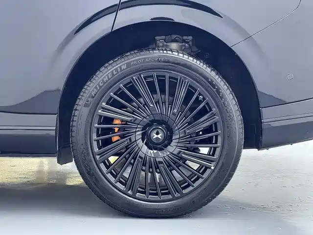 XPeng G9 2025 680 Ultra Long Range AWD Max фото 16