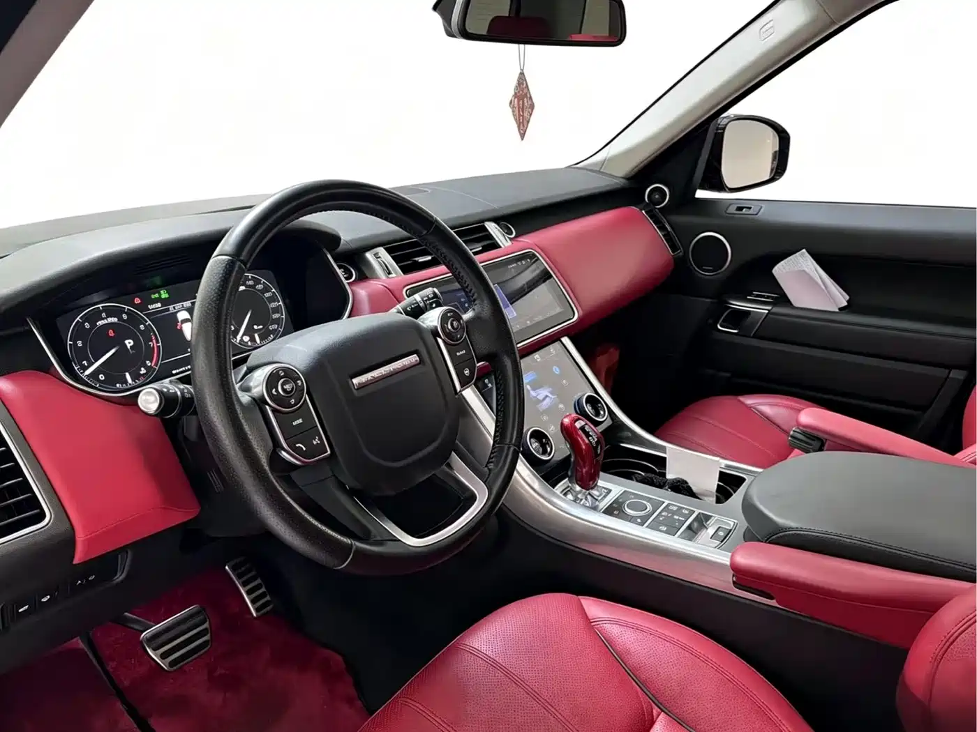 Land Rover Range Rover Sport 2016 Model 3.0 SC V6 HSE DYNAMIC фото 4