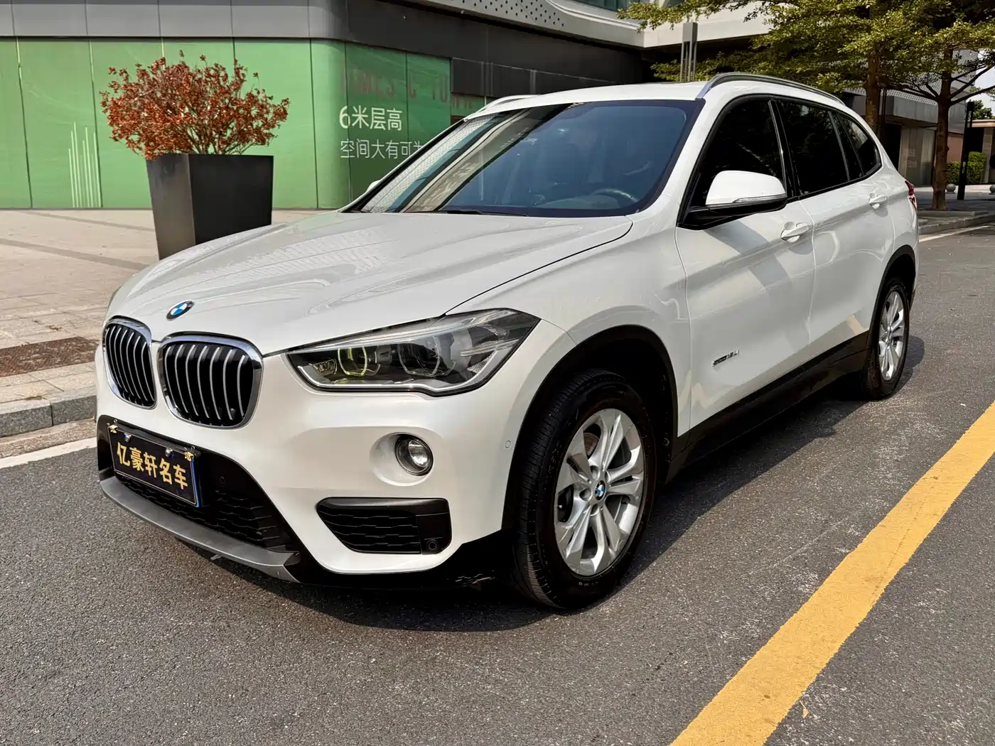 BMW X1 2016 sDrive18Li Premium Model