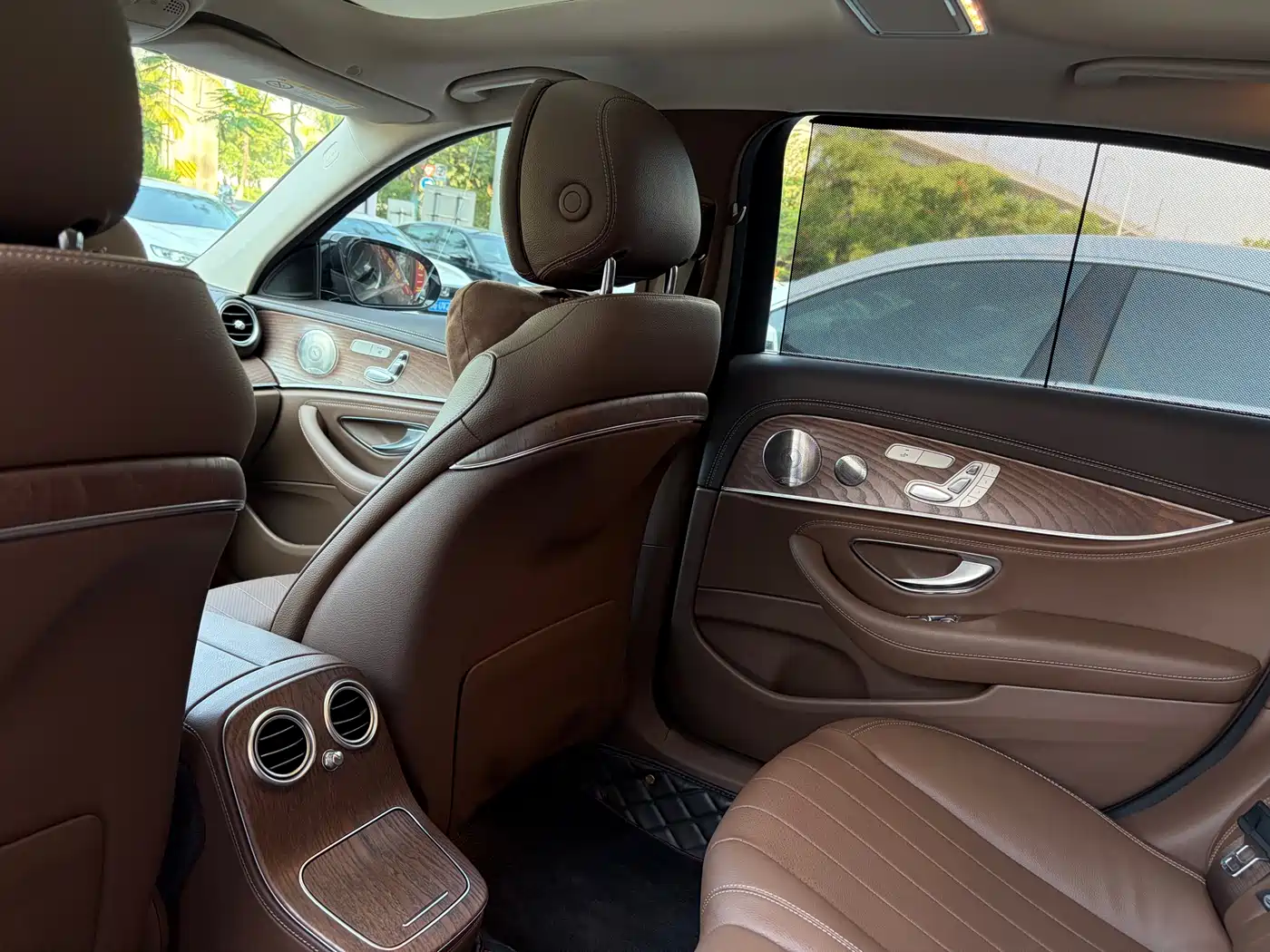 Mercedes-Benz E-Class 2022 Facelift E 300 L Luxury Style фото 15