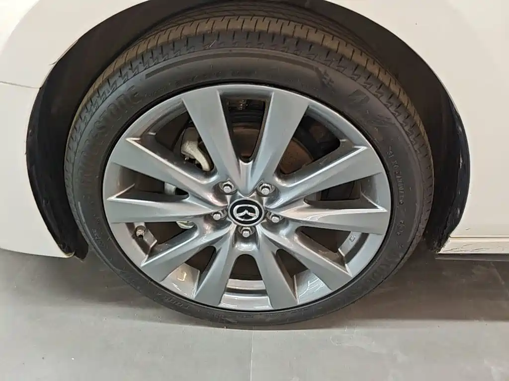 Mazda Mazda3 Axela 2025 2023 2.0L Auto Zhiyao
