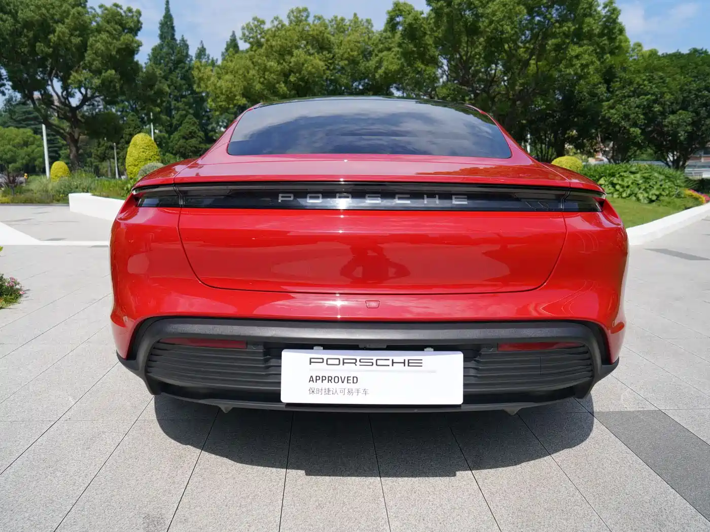 Porsche Taycan 2020 Taycan фото 17