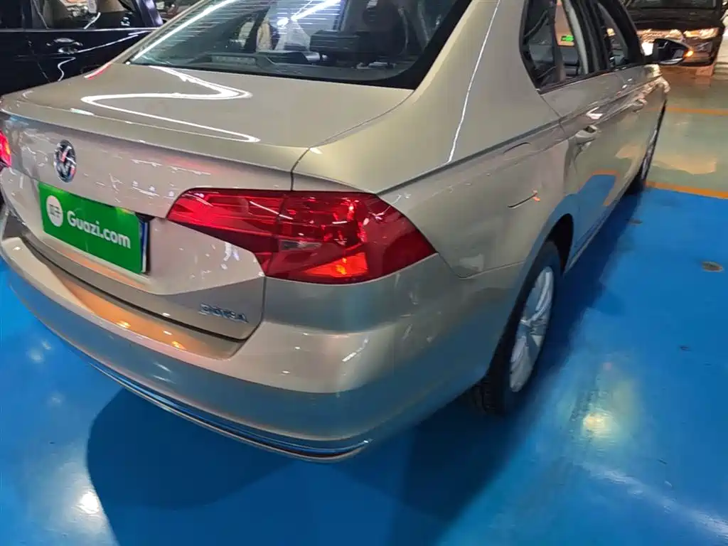 Volkswagen Bora 2016 Model 1.6L Automatic Comfort фото 8