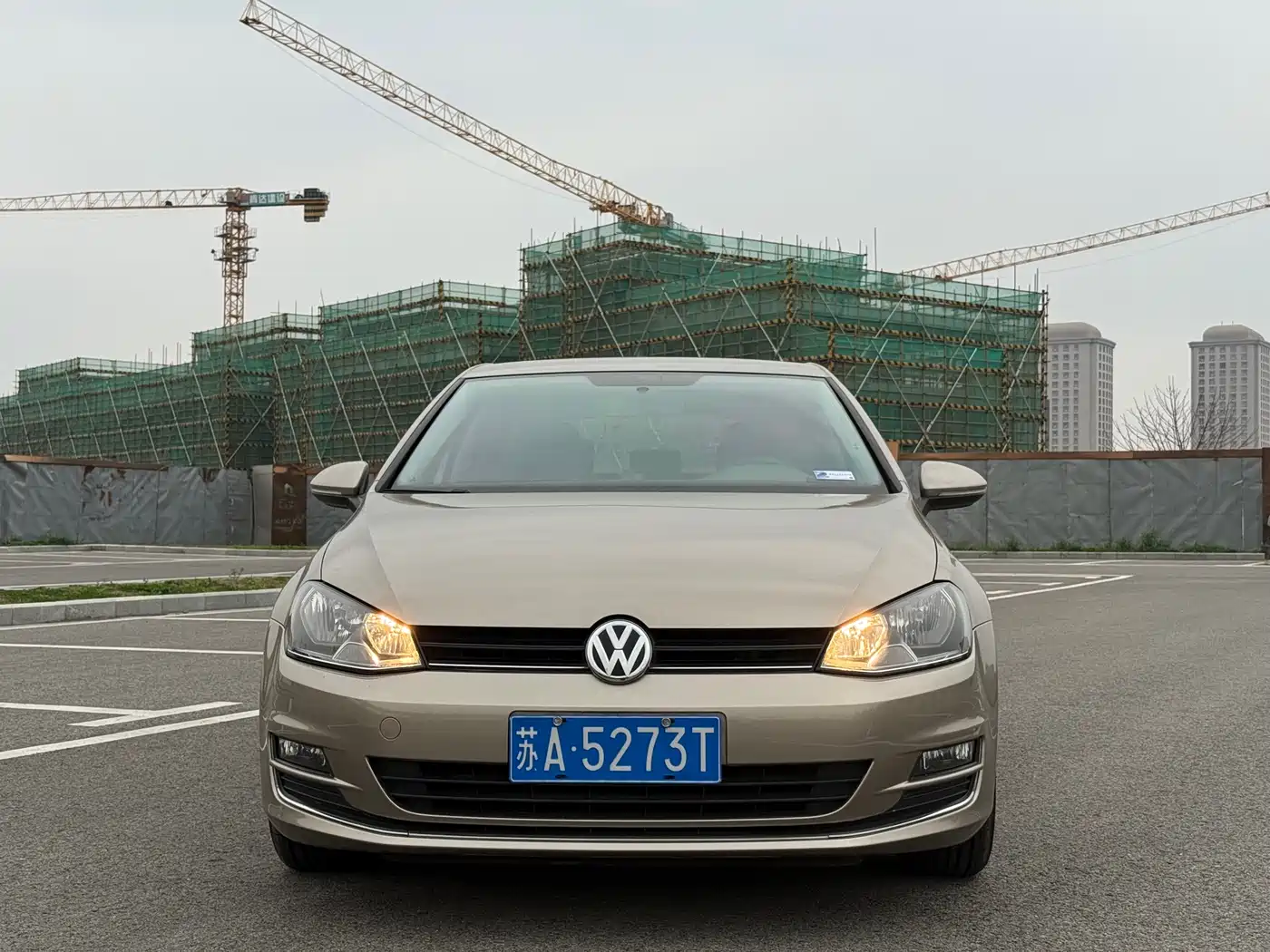 Volkswagen Golf 2014 1.6L Manual Fashion Type фото 2