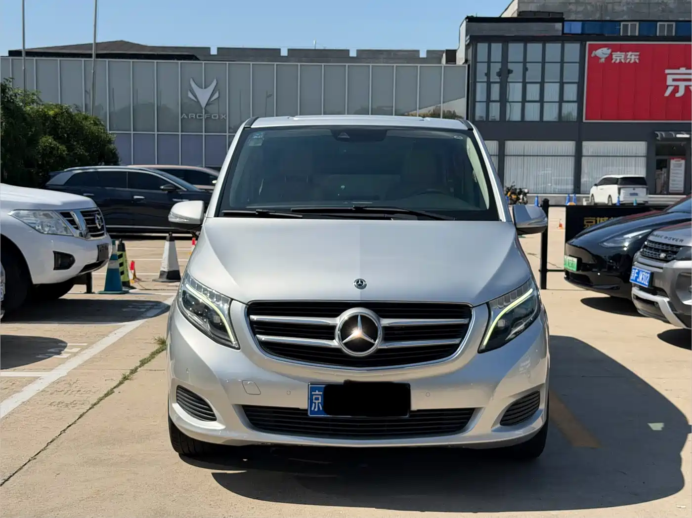 Mercedes-Benz V-Class 2017 2017 Model V 260 Pilot Edition