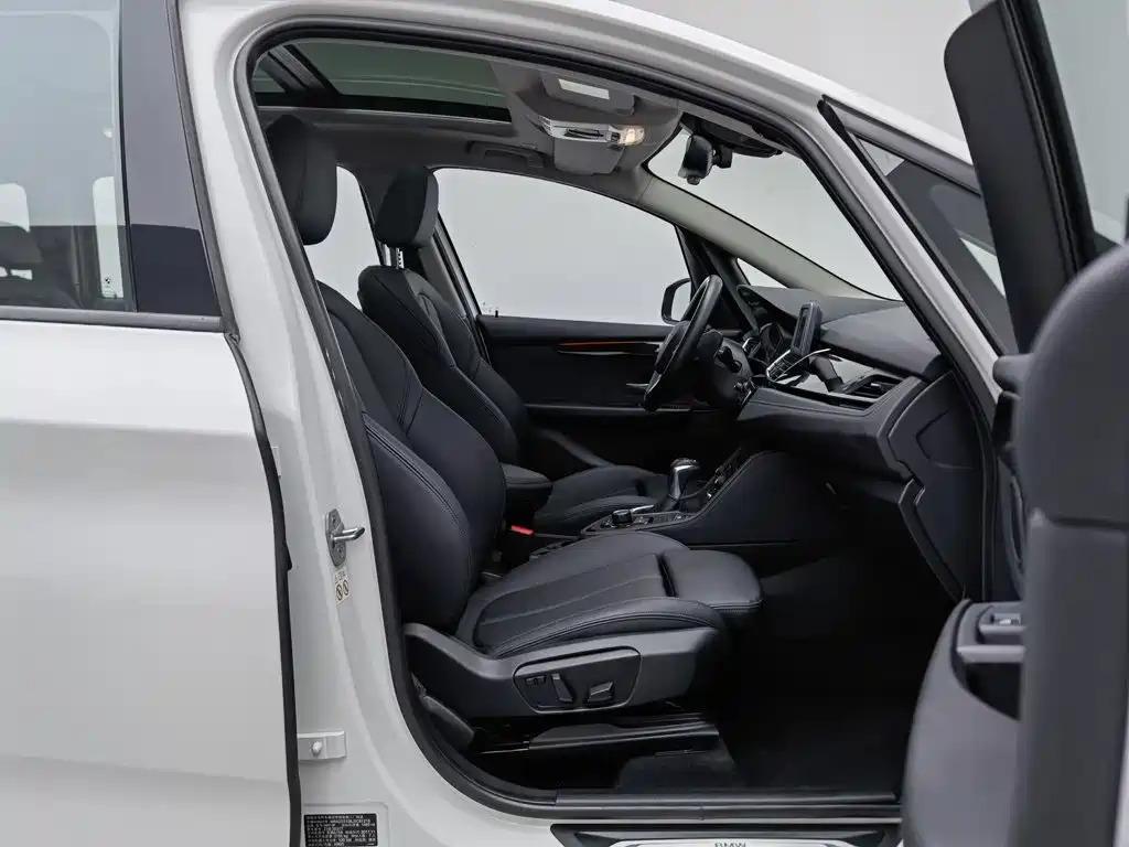 BMW 2 Series Gran Tourer 2018 2015 218i Sport Design Package