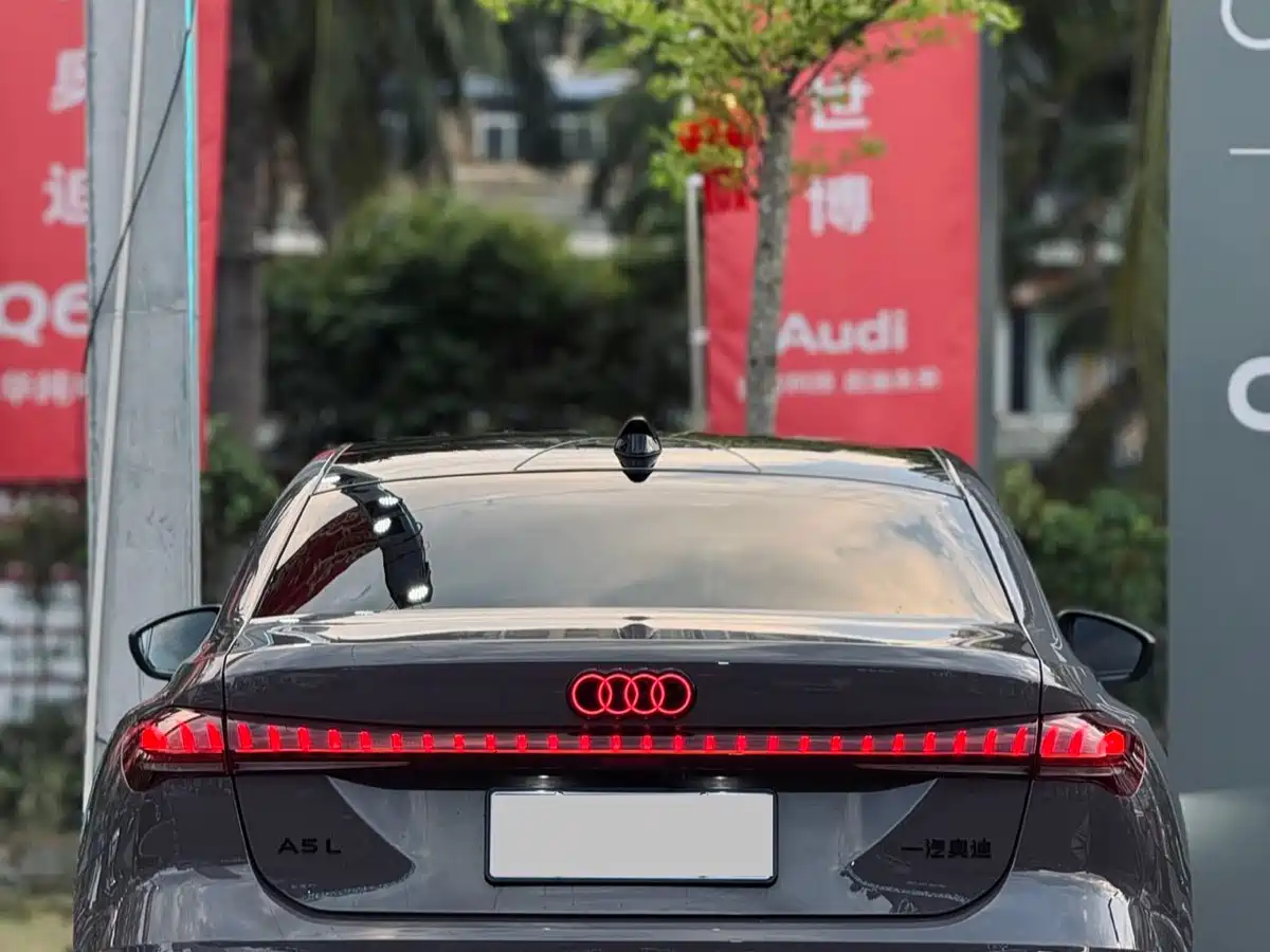 Audi A5L 2026 2.0T Sport Edition фото 16