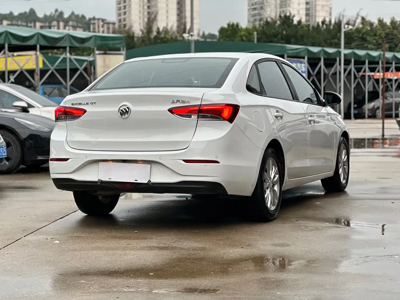 Buick Excelle 2021 Exemplar 1.5L Auto Elite фото 13