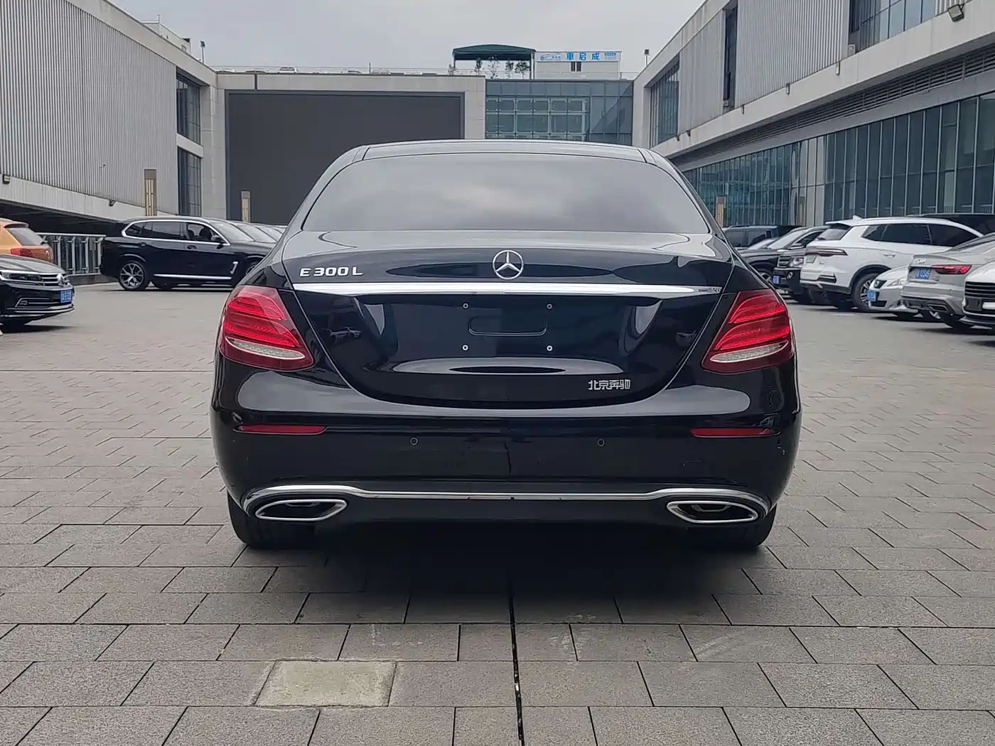 Mercedes-Benz E-Class 2020 E 300 L Luxury Model фото 17