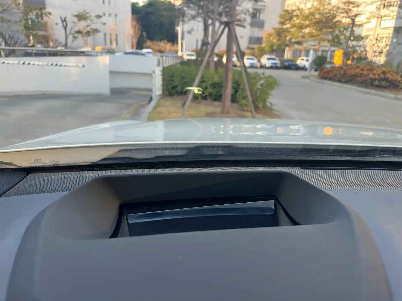 BMW 6 Series GT 2019 630i M Sport Grand Tourer Edition фото 16