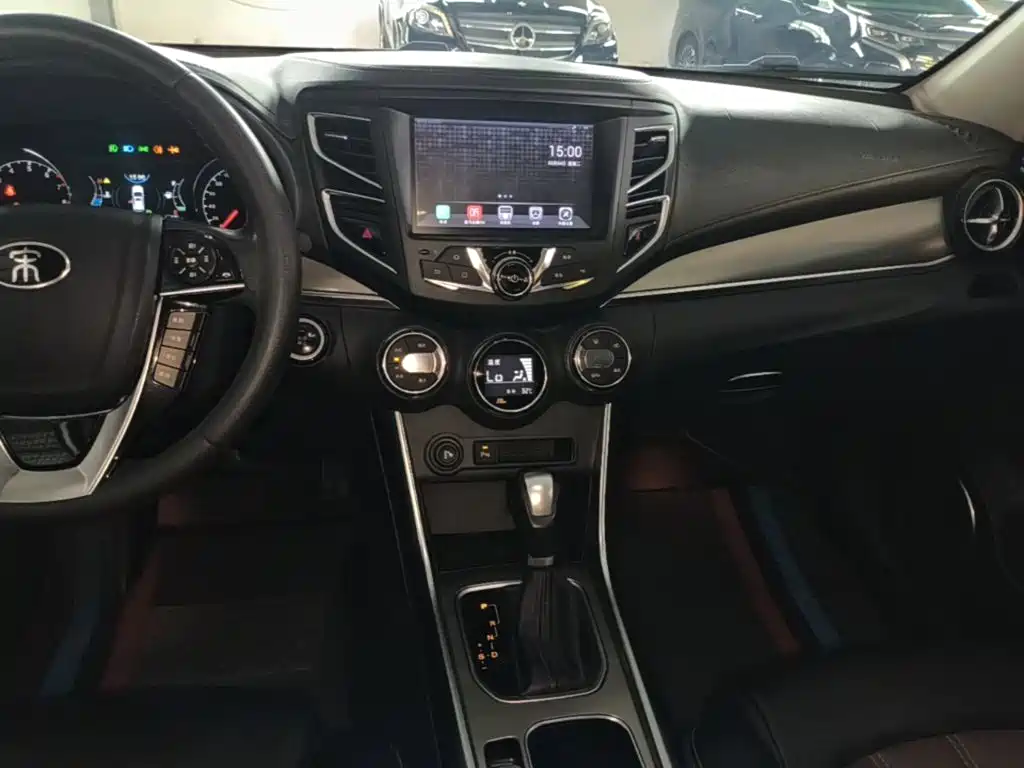 BYD Song 2017 2016 Ultimate Edition 1.5TID Automatic Elite