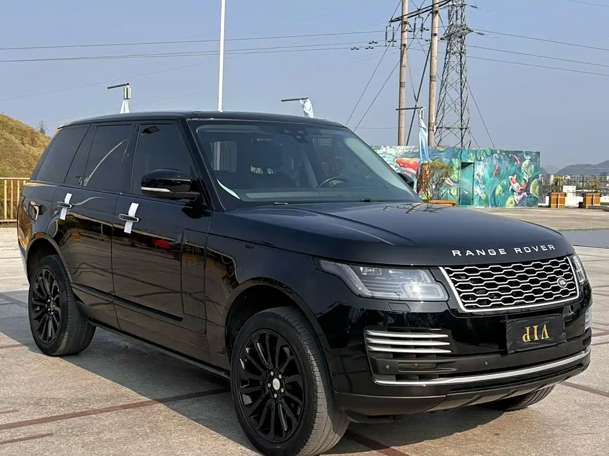 Land Rover Range Rover 2019 3.0 SC V6 Golden Age Edition фото 2