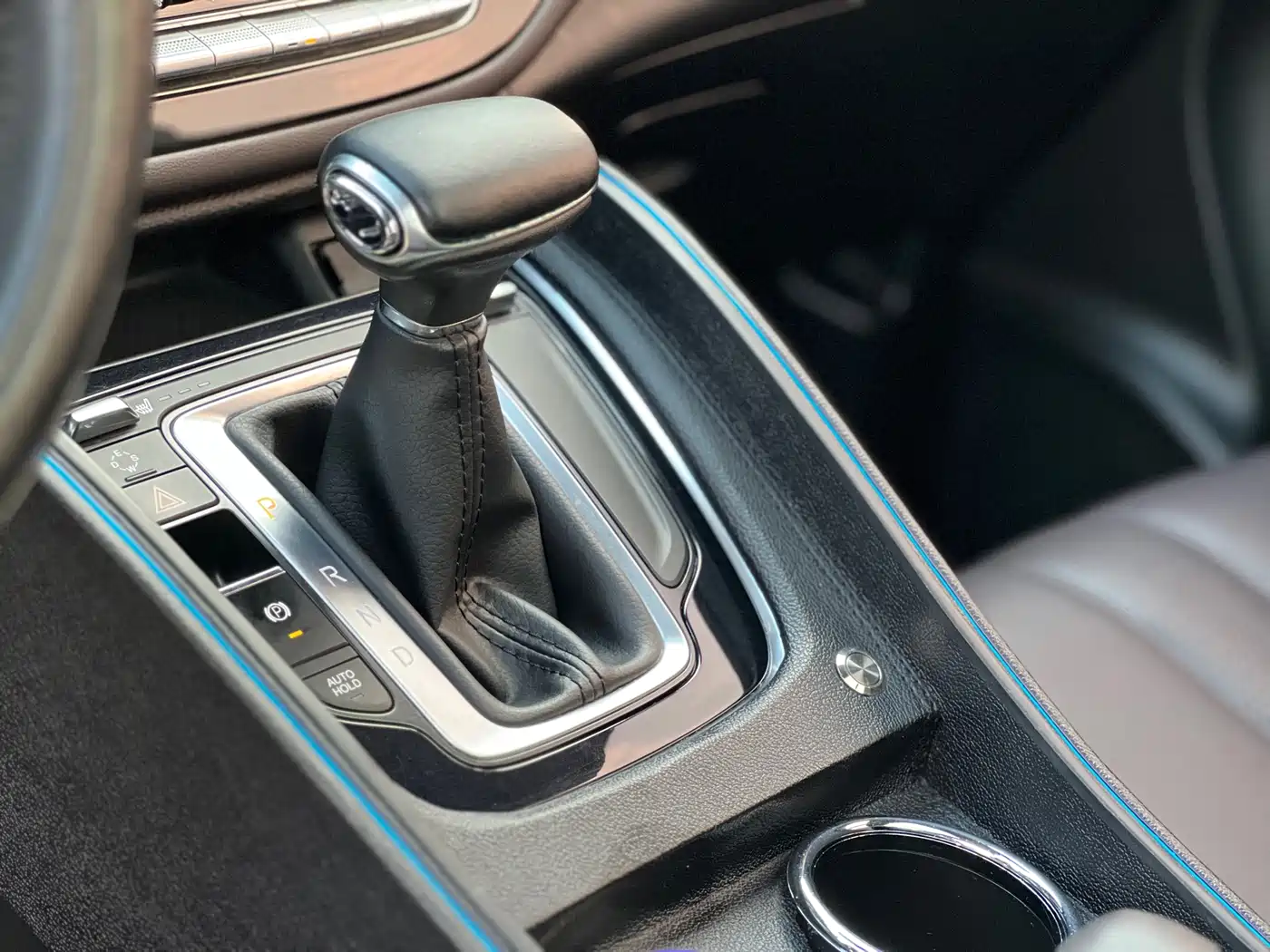 GAC Trumpchi Trumpchi M6 2019 270T Automatic Honor (7-seater) China V фото 23