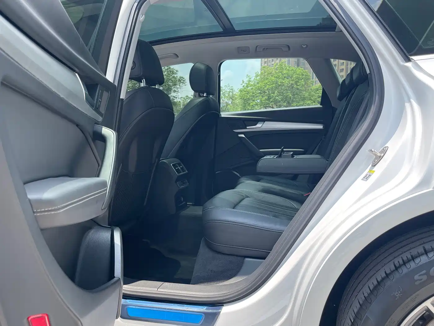 Audi Q5L 2020 Facelift 40 TFSI Honor Fashion фото 15