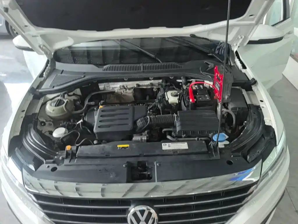 Фото 20 - Volkswagen Lavida