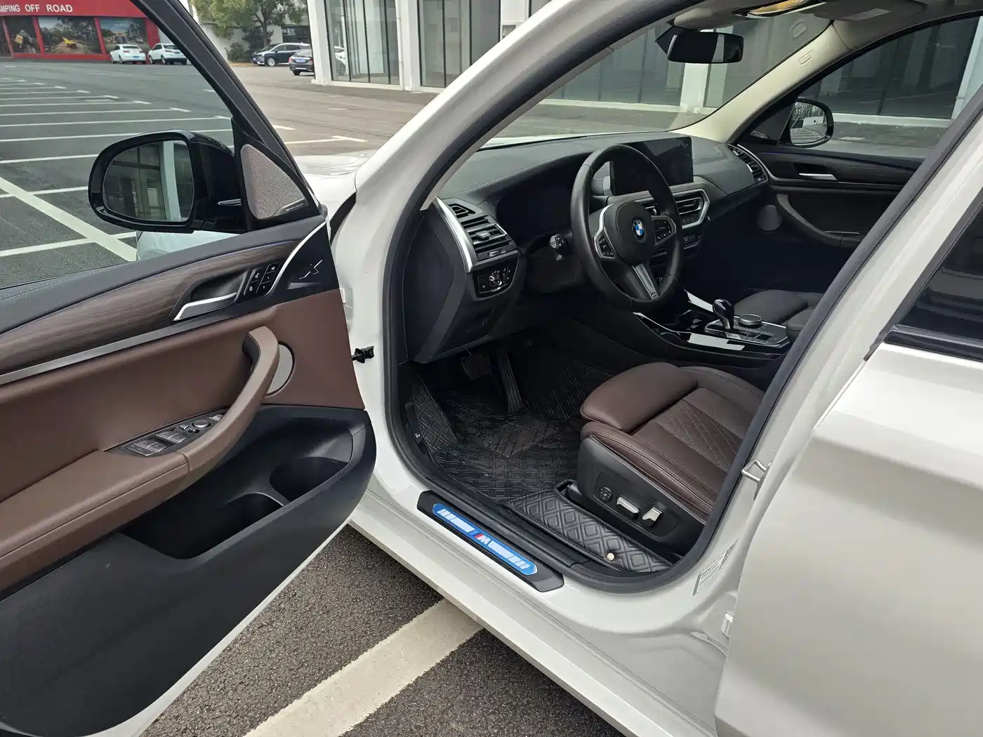 BMW X3 2022 xDrive30i Leading M Night Package фото 4