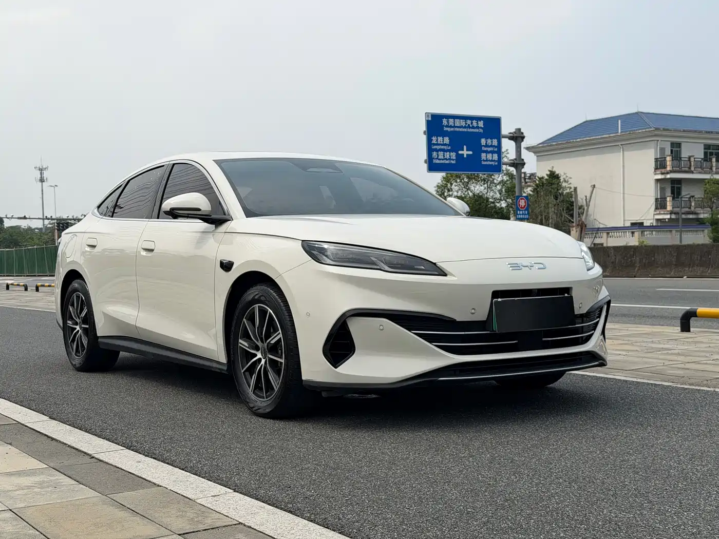 BYD Seal 06 New Energy 2025 2025 DM-i Smart Drive Edition 120KM Luxury
