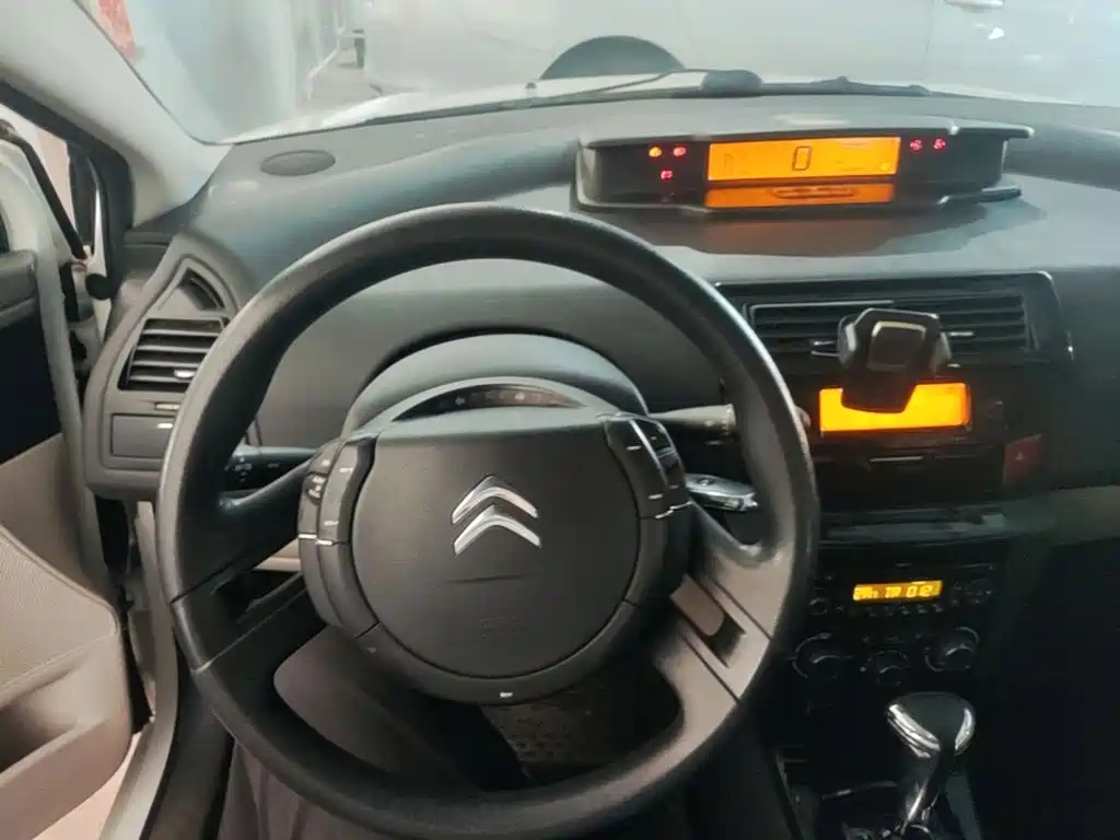 Citroën C-Quatre 2016 2016 Classic Sedan 1.6L Automatic Premium
