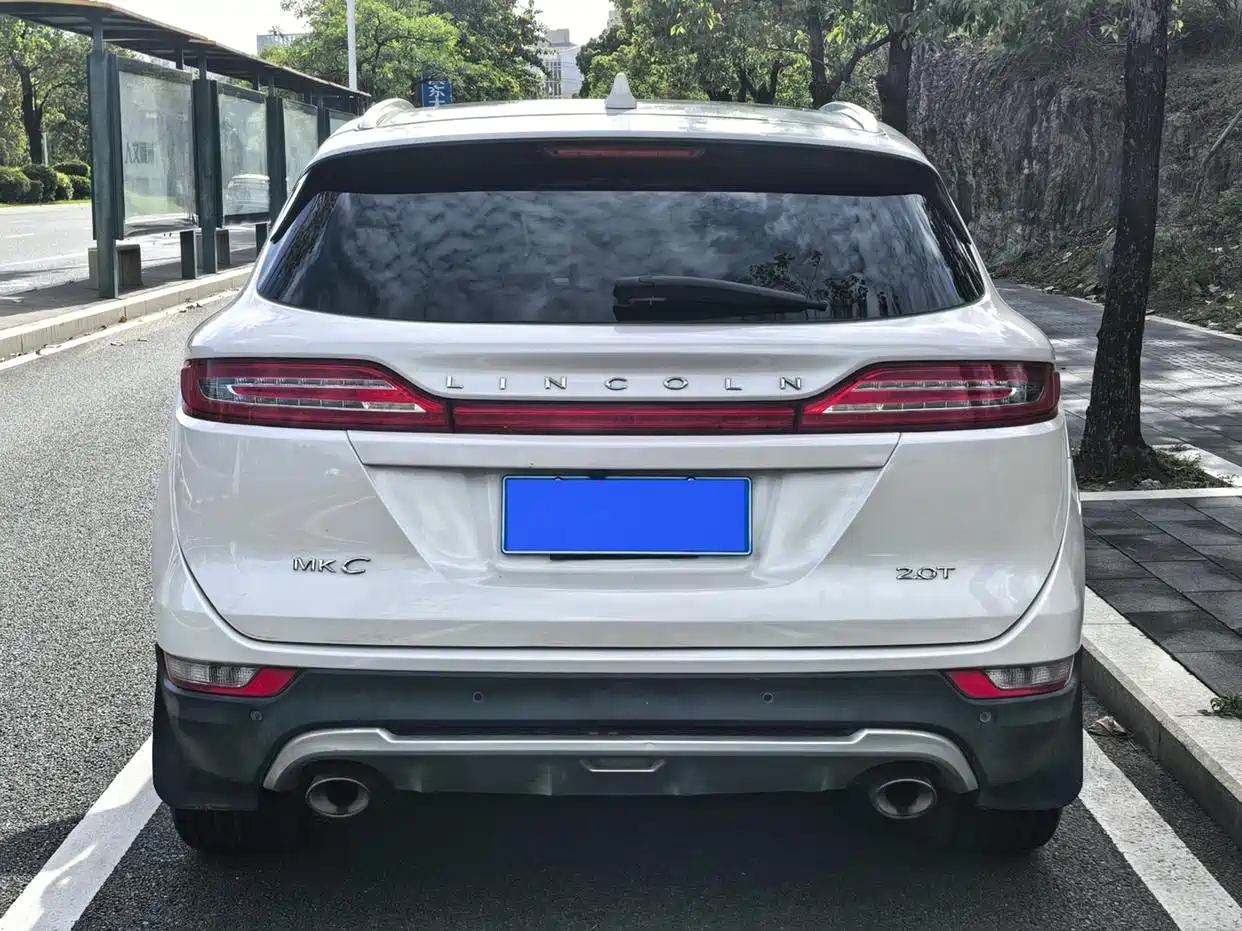 Lincoln MKC 2018 2017 2.0T 2WD Exclusive Edition