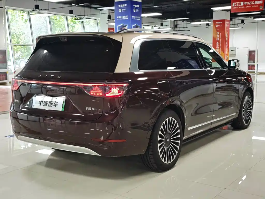 AITO Wenjie AITO M9 2026 2025 Extended Range Ultra 52kWh 5-Seater