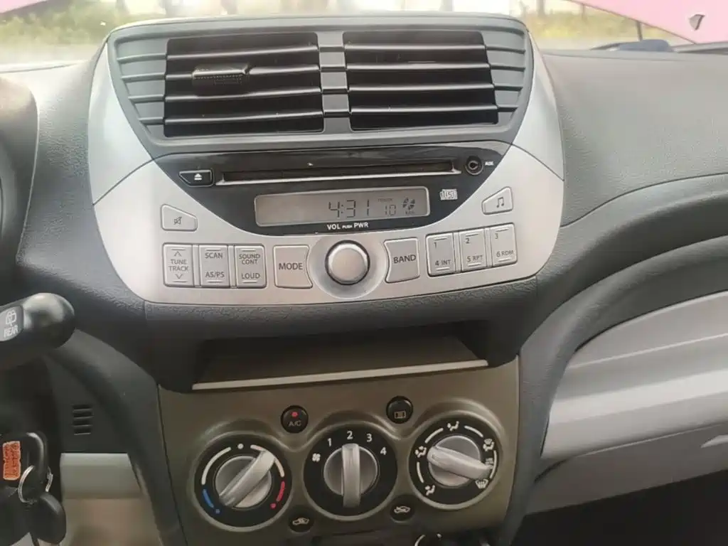 Suzuki Alto 2017 2013 1.0L Automatic Deluxe