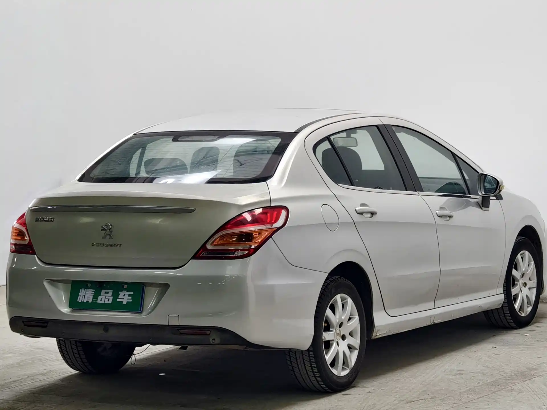 Photo 4 - Peugeot 308