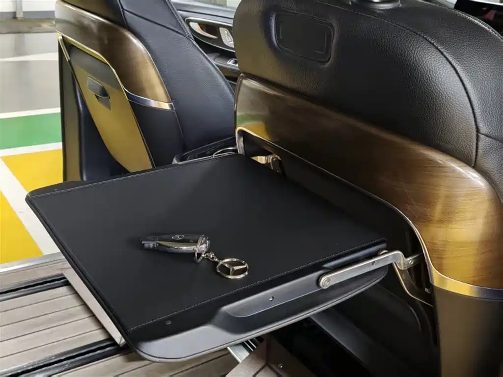 Mercedes-Benz V-Class 2020 Model V 260 L Long Wheelbase Luxury фото 22