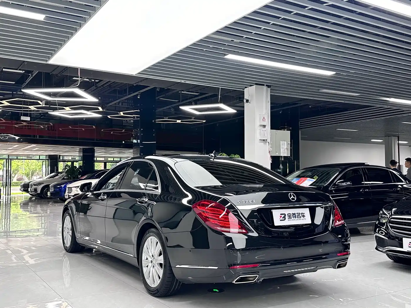 Mercedes-Benz S-Class 2014 S 320 L Luxury фото 21