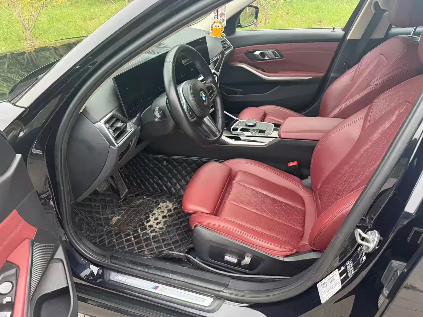 BMW 3 Series 2023 320Li M Sport Package фото 10
