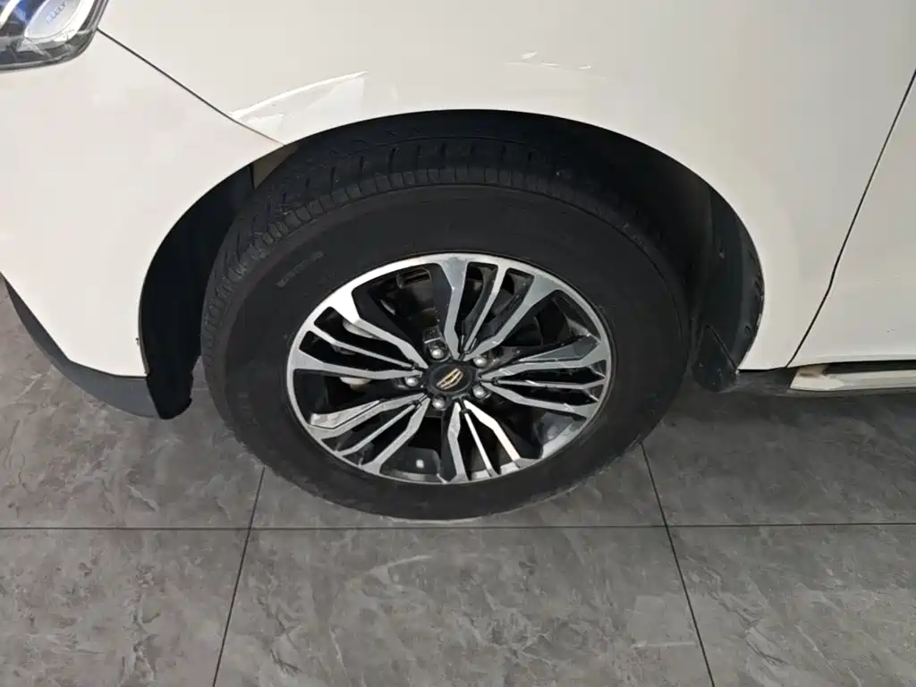 Geely Emgrand X6 2016 2016 1.8L Manual Luxury