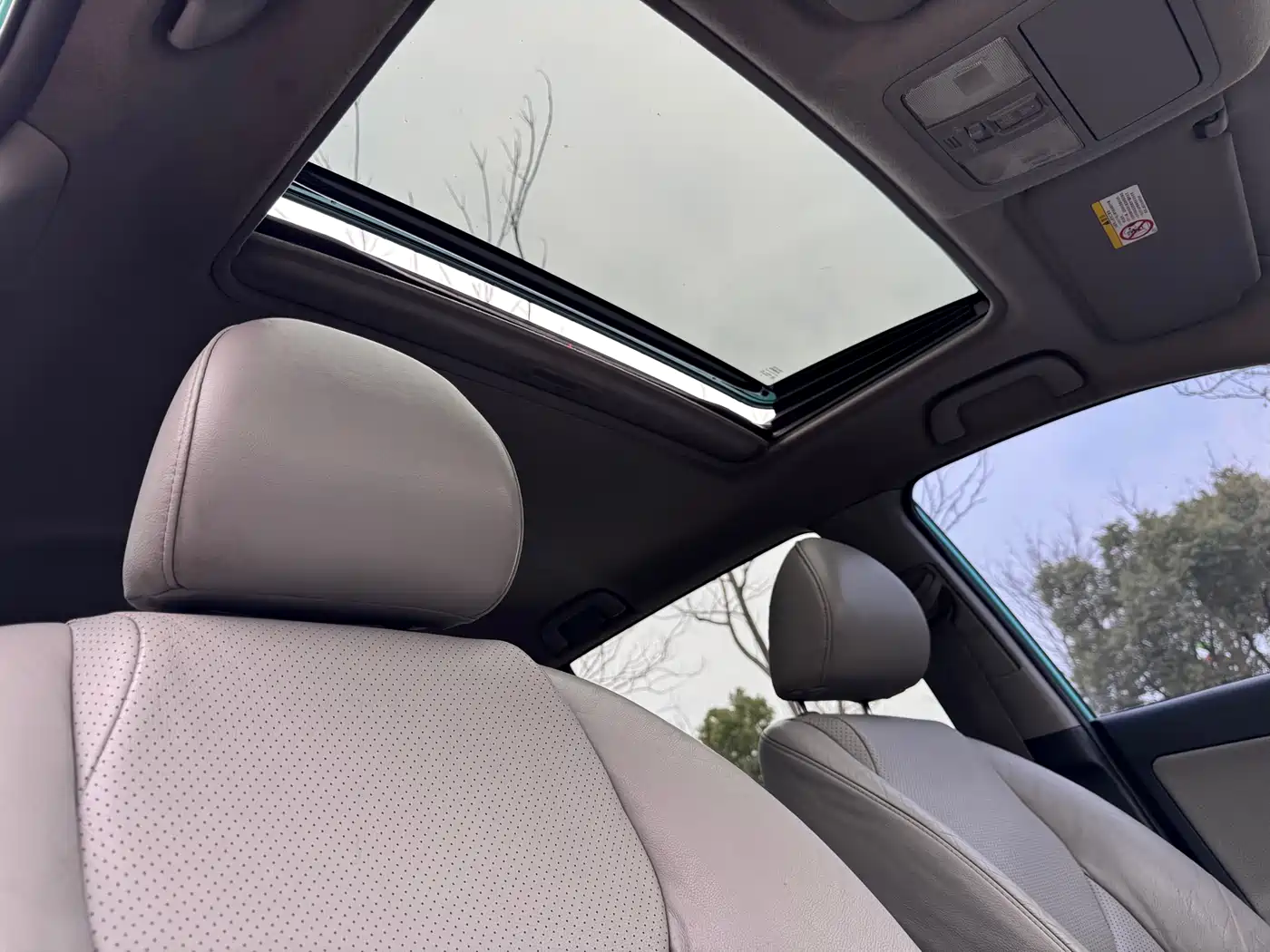 Toyota RAV4 Rongfang 2009 2.4L Automatic Luxury Edition фото 14