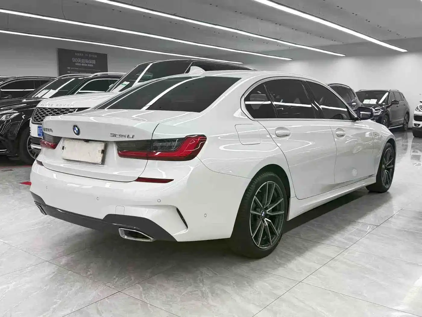 BMW 3 Series 2021 Second Facelift 325Li M Sport Package фото 6